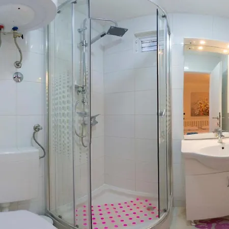 Apartment Mirjana Vis